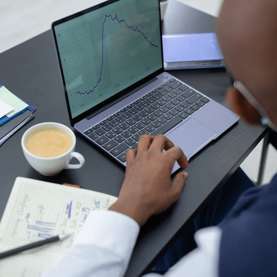 Ruxavild - Equipo de expertos en criptomoneda